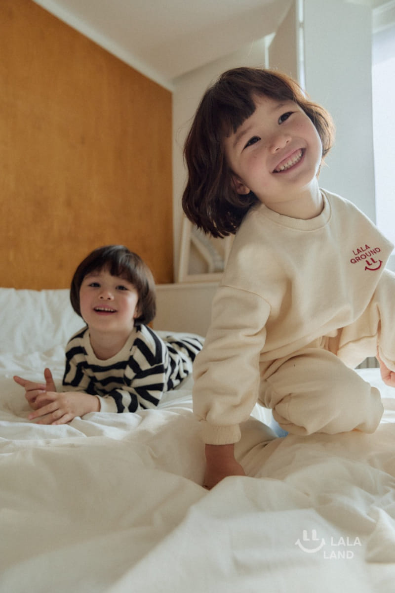 Lalaland - Korean Children Fashion - #littlefashionista - Papillon Joggger Pants - 7