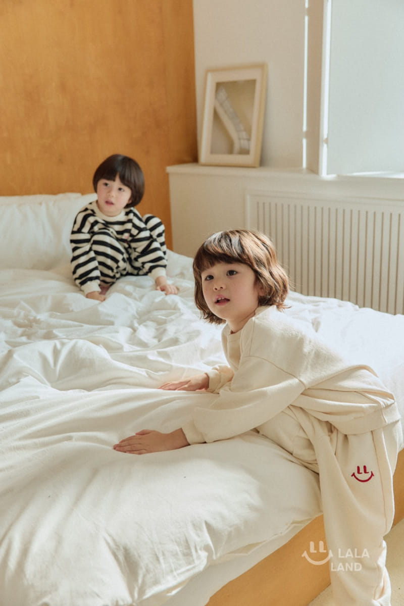 Lalaland - Korean Children Fashion - #minifashionista - Papillon Joggger Pants - 9