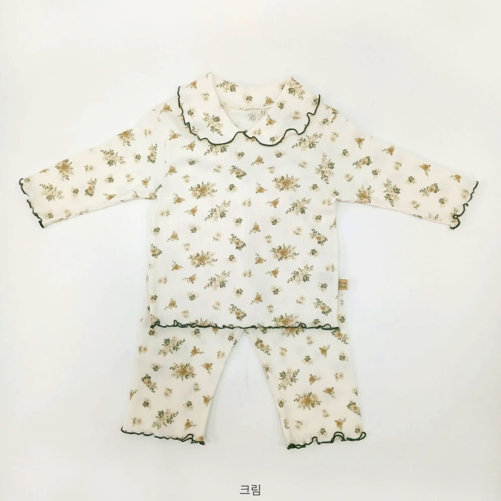 Lime & Blue - Korean Children Fashion - #Kfashion4kids - Croiffle Flower Top Bottom Set - 7