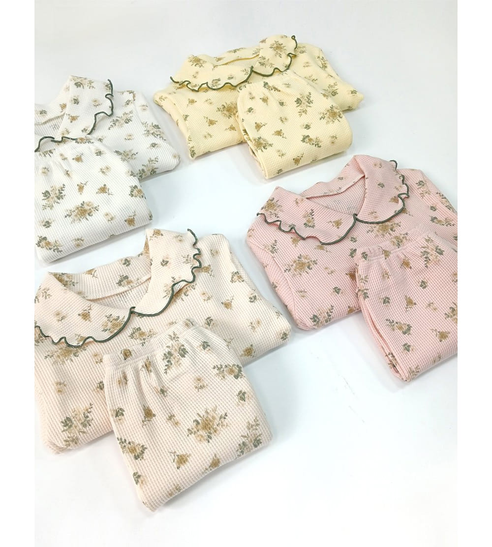 Lime & Blue - Korean Children Fashion - #fashionkids - Croiffle Flower Top Bottom Set - 3