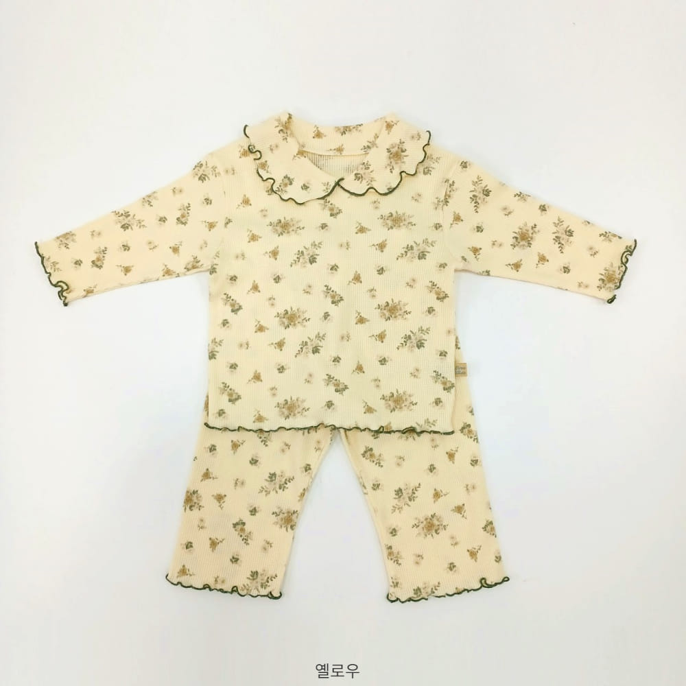 Lime & Blue - Korean Children Fashion - #littlefashionista - Croiffle Flower Top Bottom Set - 8