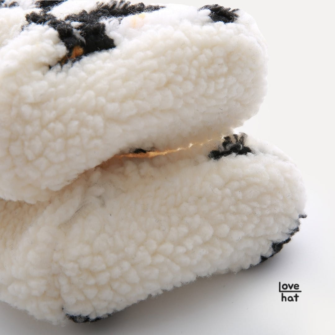 Love Hat - Korean Baby Fashion - #babylifestyle - Bebe Penguin Foot Warmer - 7