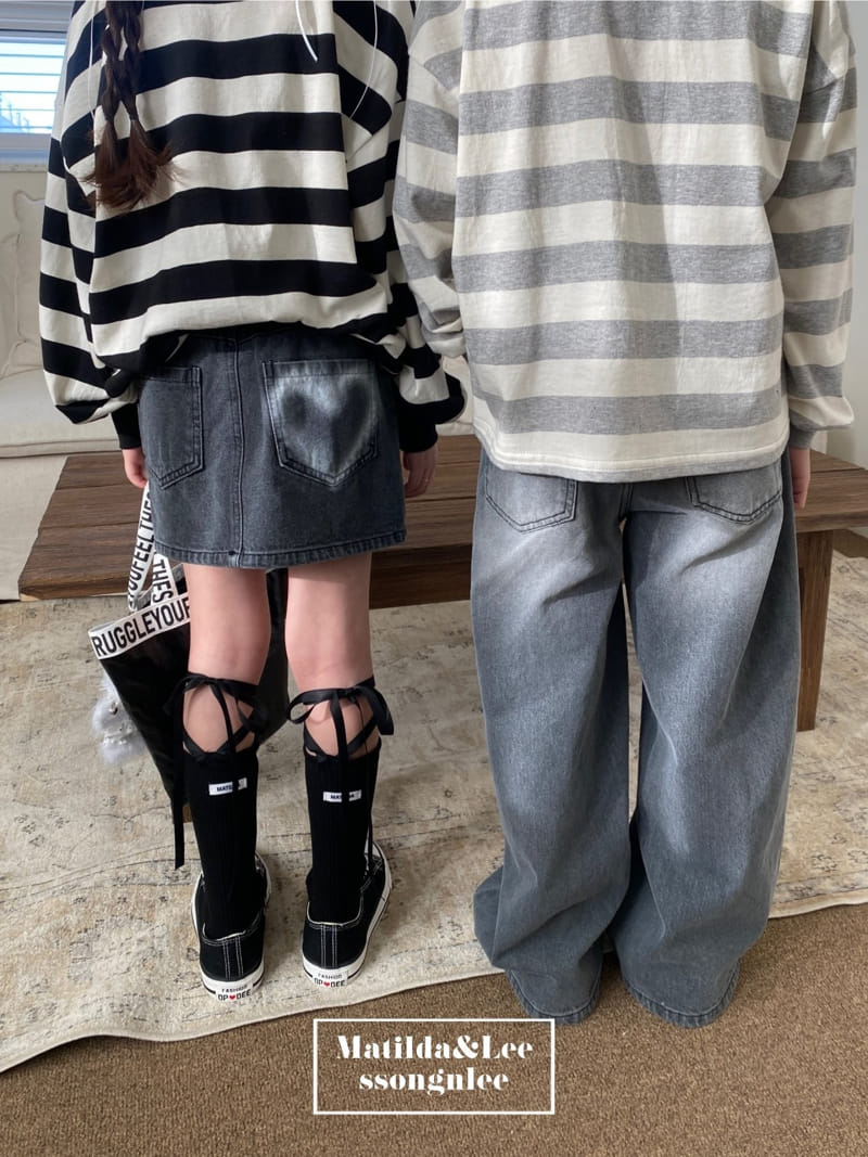 Matilda & Lee - Korean Children Fashion - #Kfashion4kids - Heart Spray Denim Skirt - 10