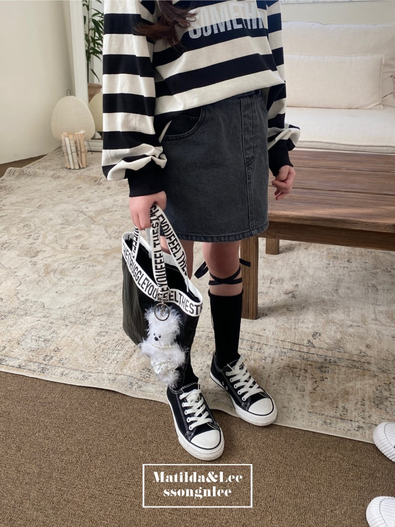 Matilda & Lee - Korean Children Fashion - #kidzfashiontrend - Heart Spray Denim Skirt - 9