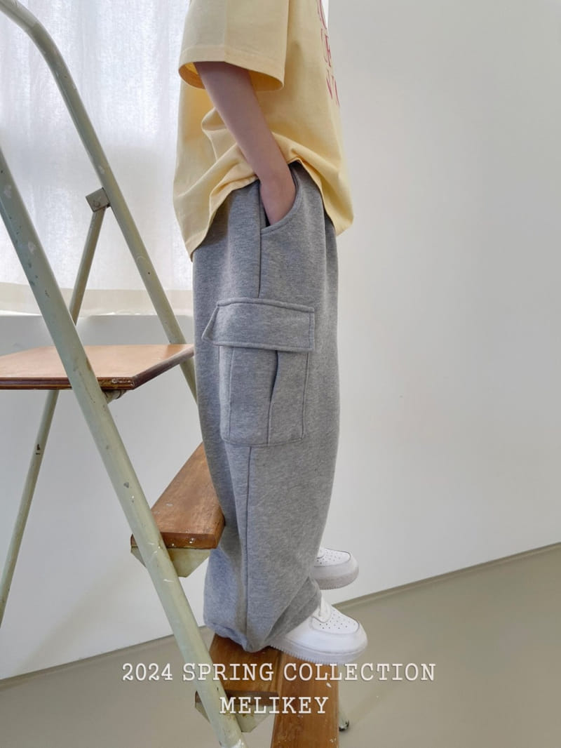 Melikey - Korean Children Fashion - #littlefashionista - Big Cargo Pants - 2