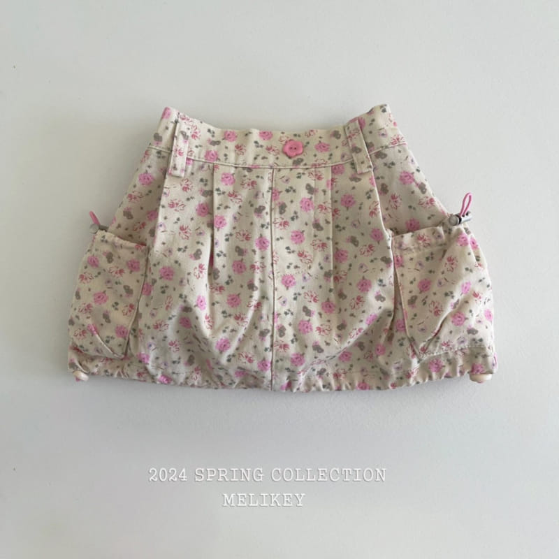 Melikey - Korean Children Fashion - #prettylittlegirls - Flower Pumpkin Pocket Skirt