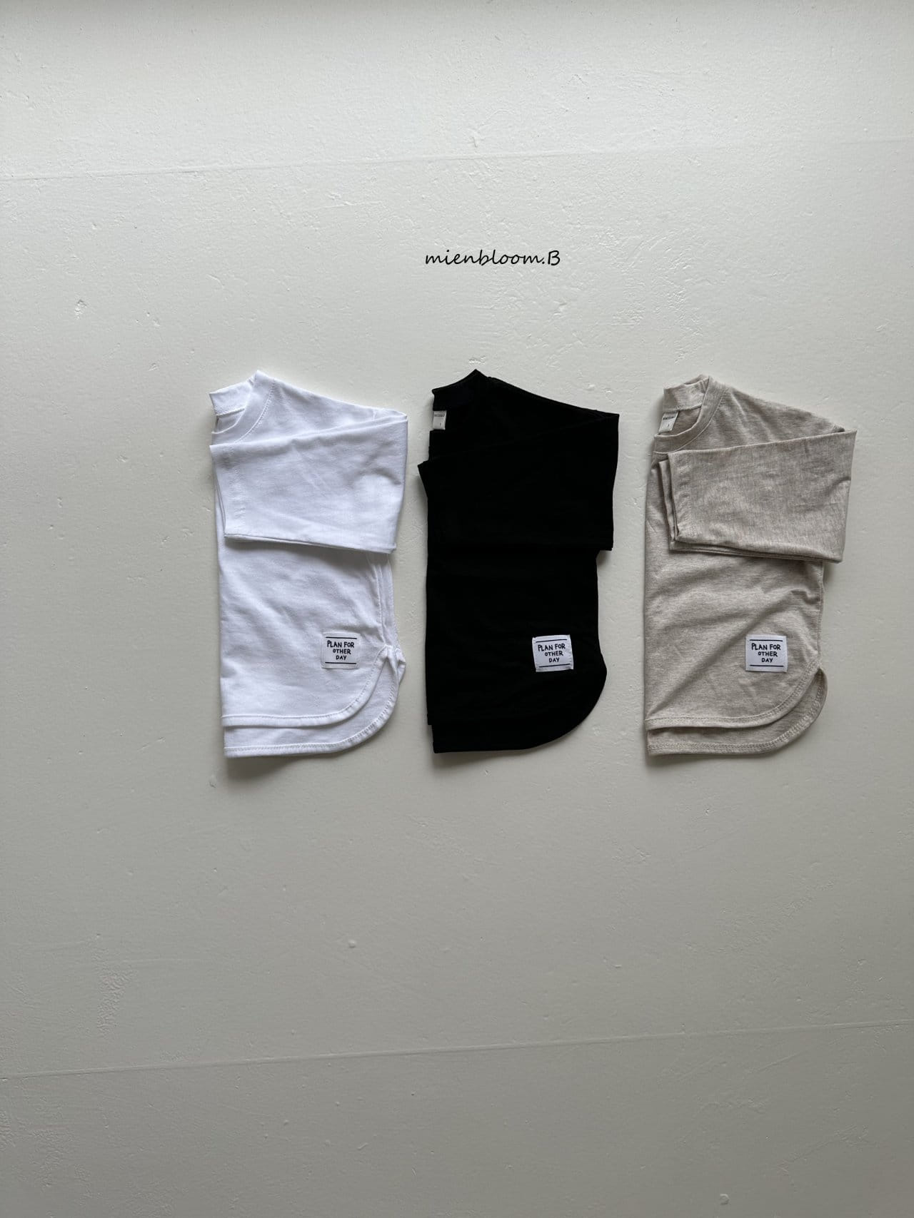 Mienbloom B - Korean Children Fashion - #childofig - Round  Label Tee - 2