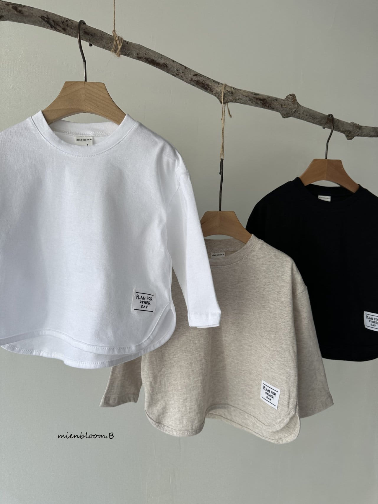 Mienbloom B - Korean Children Fashion - #discoveringself - Round  Label Tee - 5