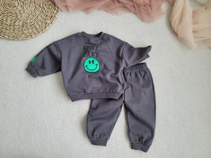 Moran - Korean Children Fashion - #stylishchildhood - Hi Smile Top Bottom Set - 3
