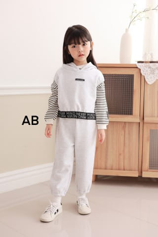Muy Bien - Korean Children Fashion - #childofig - Never Botton Vest Set - 5
