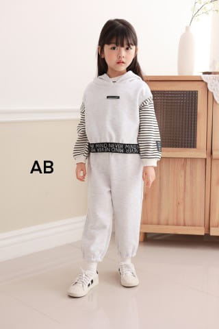 Muy Bien - Korean Children Fashion - #designkidswear - Never Botton Vest Set - 7