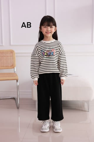 Muy Bien - Korean Children Fashion - #kidsshorts - Bare Sweatshirt - 3