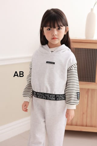 Muy Bien - Korean Children Fashion - #kidzfashiontrend - Never Botton Vest Set - 12
