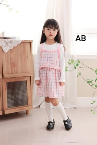 Muy Bien - Korean Children Fashion - #prettylittlegirls - Tweed Vest Dress - 10