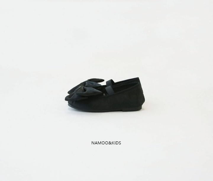 Namoo & Kids - Korean Children Fashion - #stylishchildhood - Satin Ribbon Mary Janes - 2
