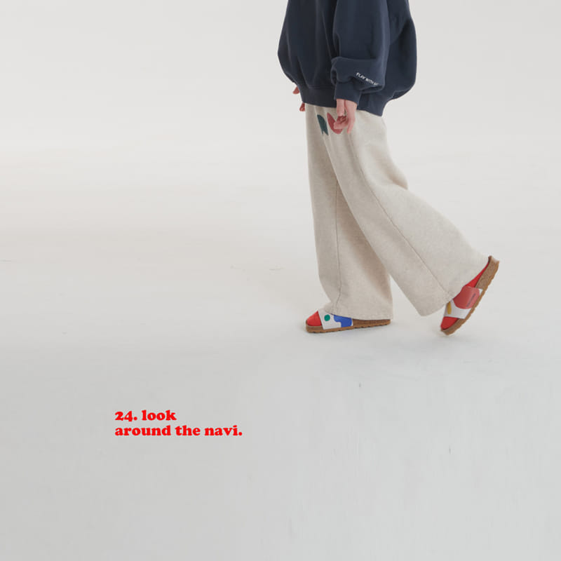 Navi - Korean Children Fashion - #designkidswear - Winnie Sweatshirt - 6