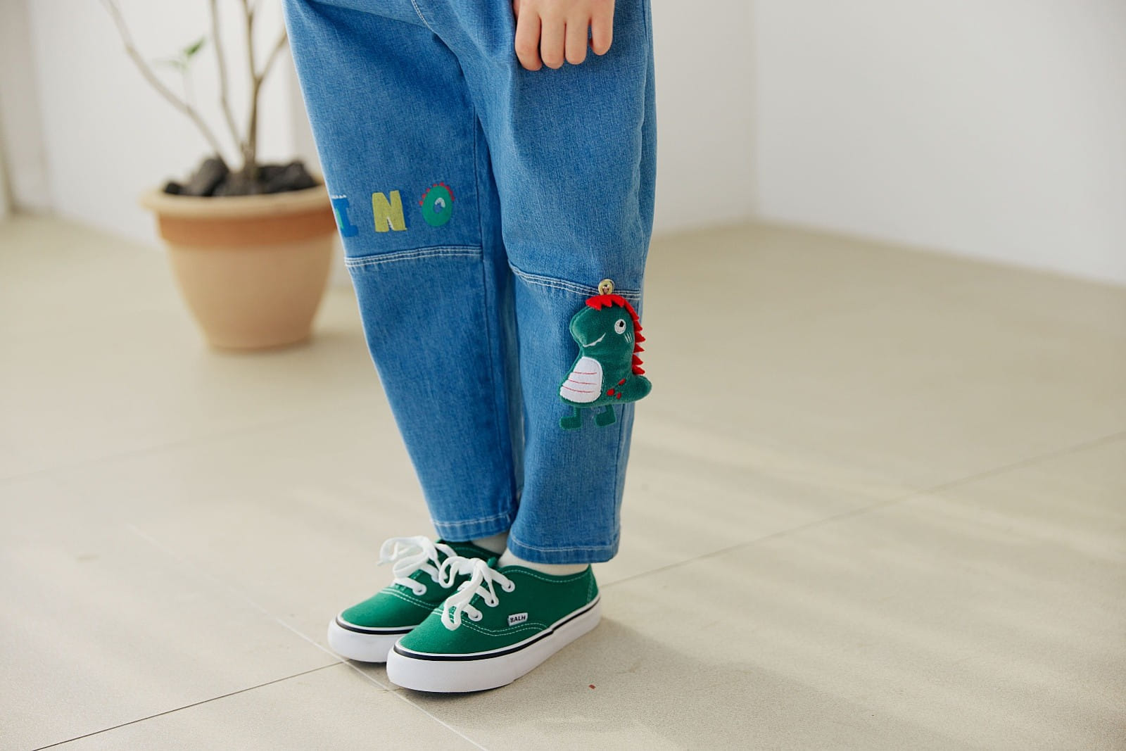 Orange Mom - Korean Children Fashion - #fashionkids - Dinosaur Span Baggy Pants - 8