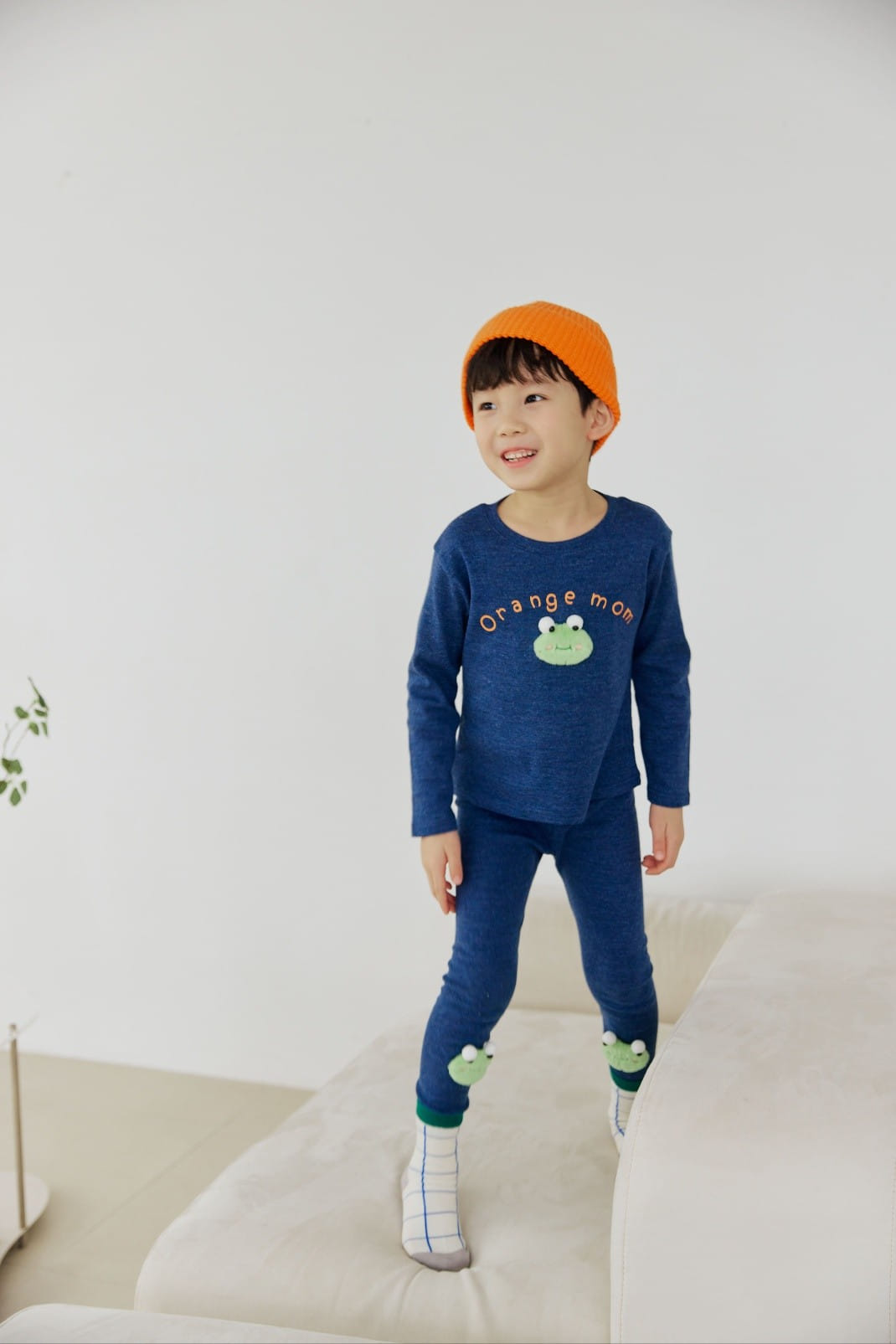 Orange Mom - Korean Children Fashion - #kidsstore - Fraise Motive Tee - 8