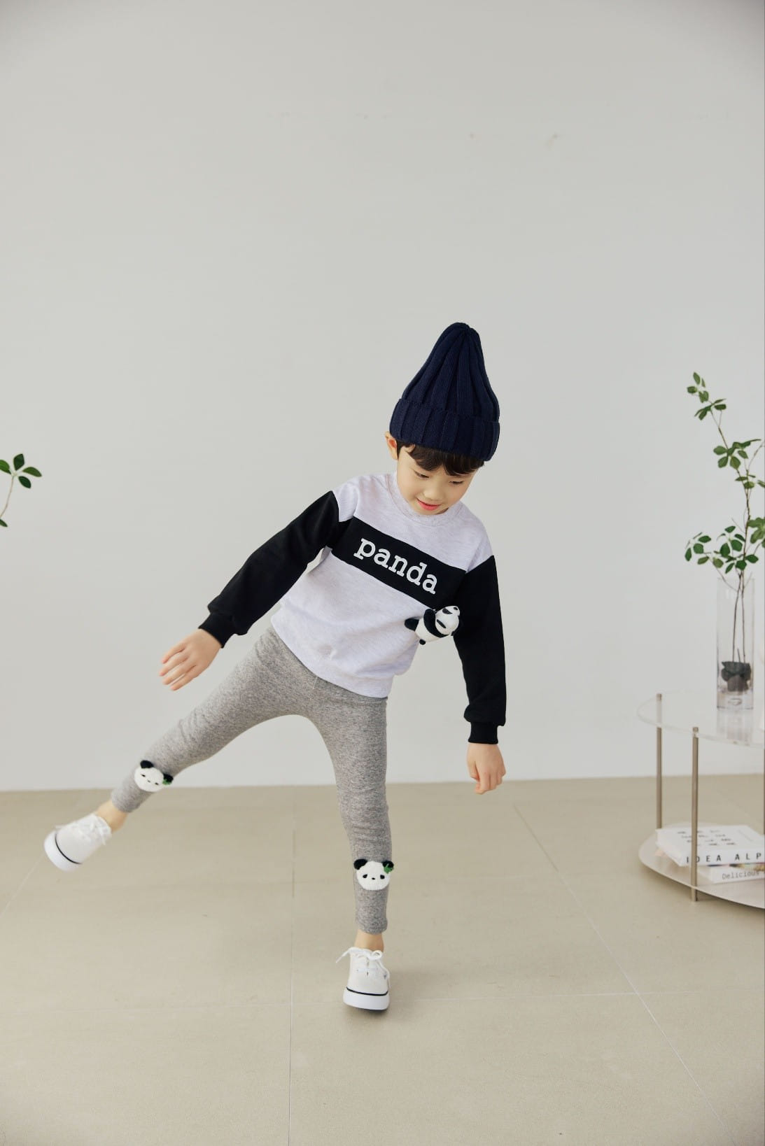 Orange Mom - Korean Children Fashion - #prettylittlegirls - Panda Sweatshirt