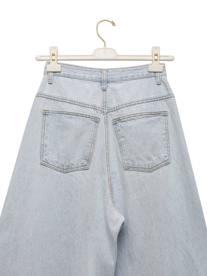 Paper Moon - Korean Women Fashion - #momslook - Iced Blue Wide Leg Flared Denim Jeans  - 11