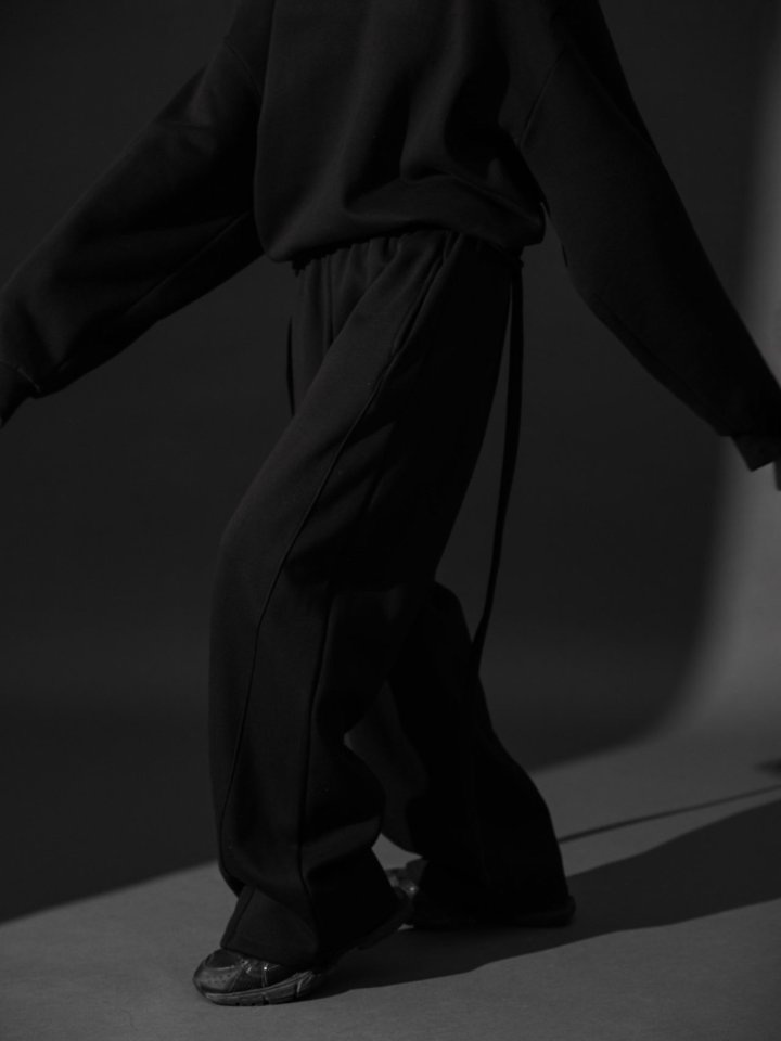 Paper Moon - Korean Women Fashion - #momslook -  Stitch Detail Banded Cozy Pants 