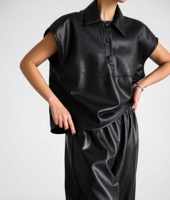 Paper Moon - Korean Women Fashion - #womensfashion - Vegan Leather Snap Button Detail Cropped Polo Collar Shirt - 3
