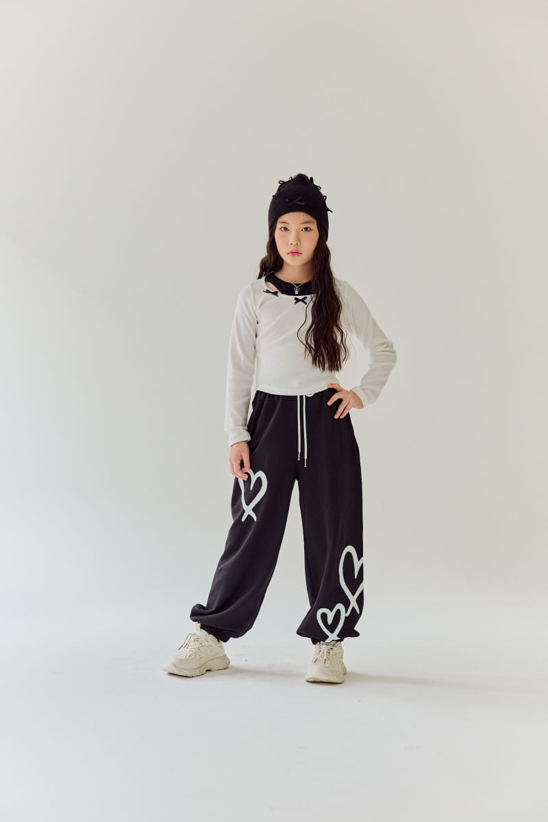 Rilla - Korean Children Fashion - #fashionkids - Heart Jogger Pants - 6