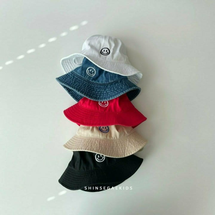 Shinseage Kids - Korean Children Fashion - #childrensboutique - Smile String Bucket Hat