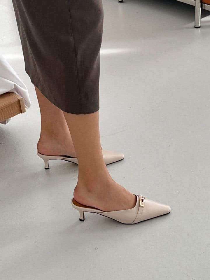 Ssangpa - Korean Women Fashion - #momslook - UDC 8156 Slipper & Sandals - 2