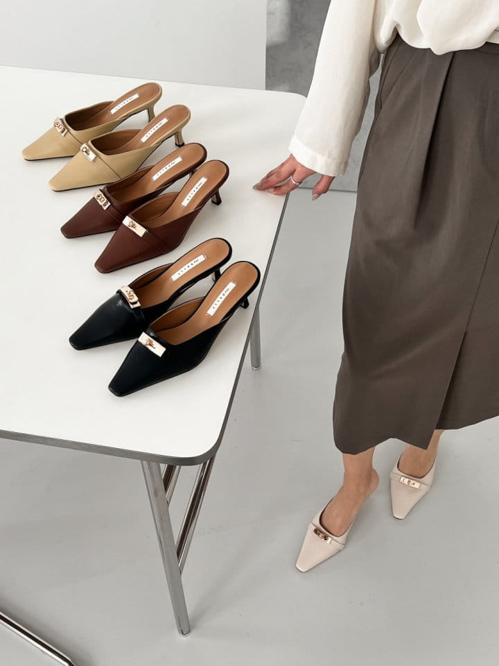Ssangpa - Korean Women Fashion - #womensfashion - UDC 8156 Slipper & Sandals
