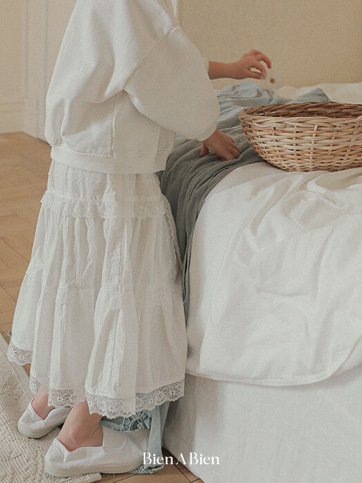 Mora Skirt