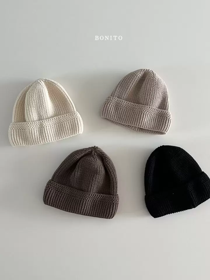 New Knit Short Beanie