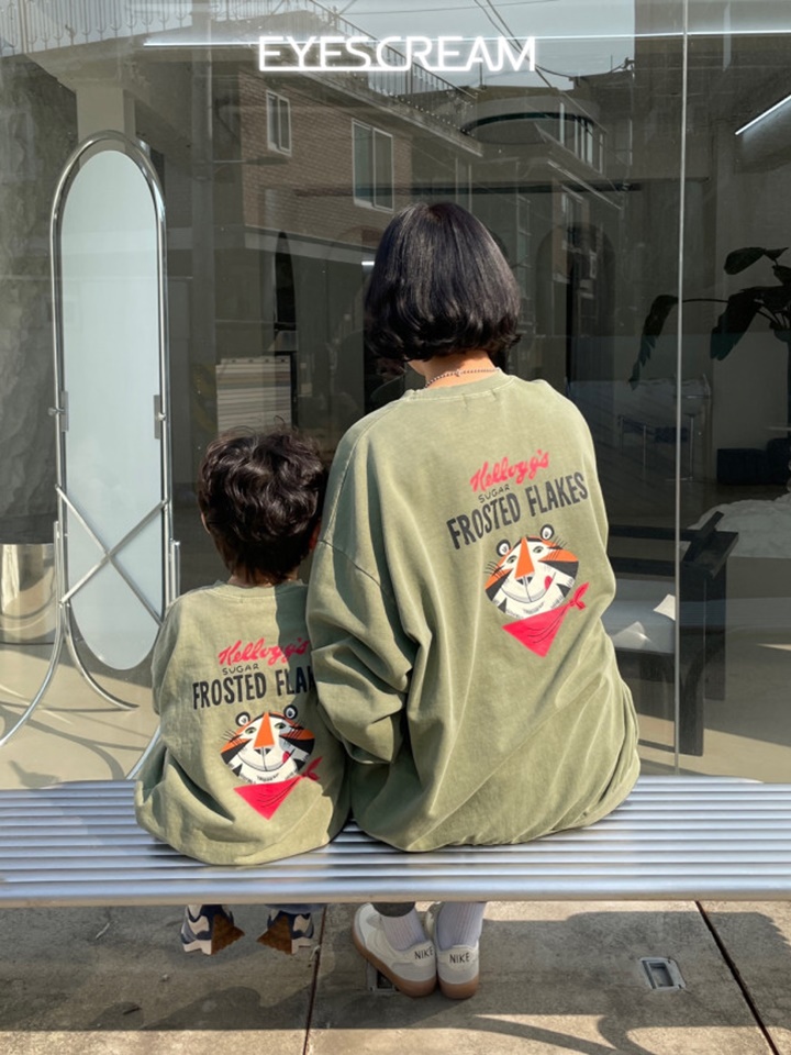 Kellogg Pig Sweatshirt With Mom Kellogg Pig Sweatshirt With Mom