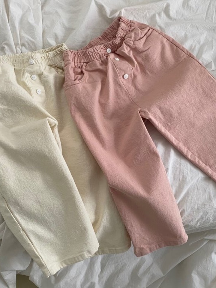 Mini Button Span Pants