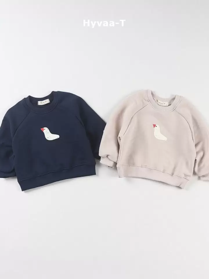 Goose Raglan Tee