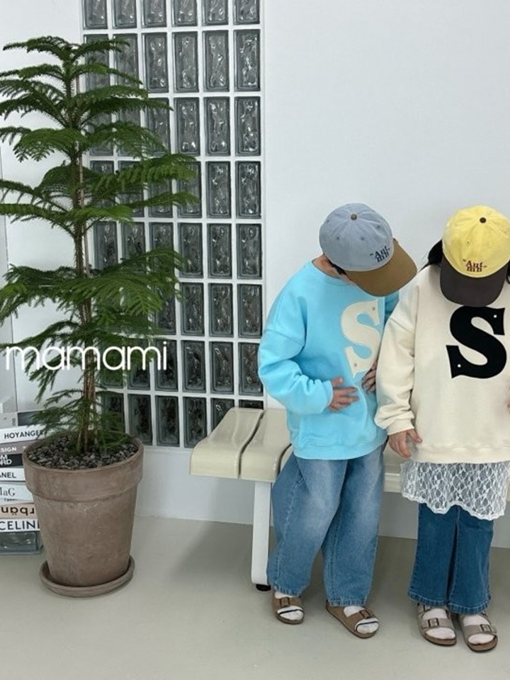 S Sweatshirt