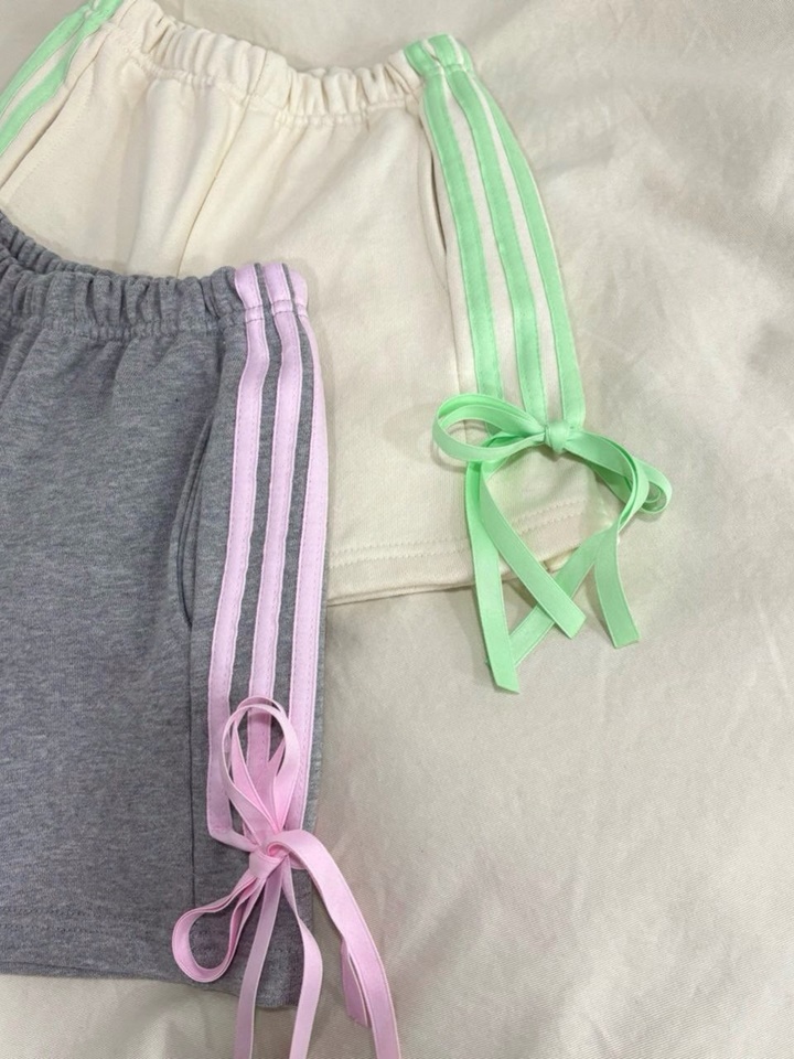 4 Line Shorts 4 Line Shorts