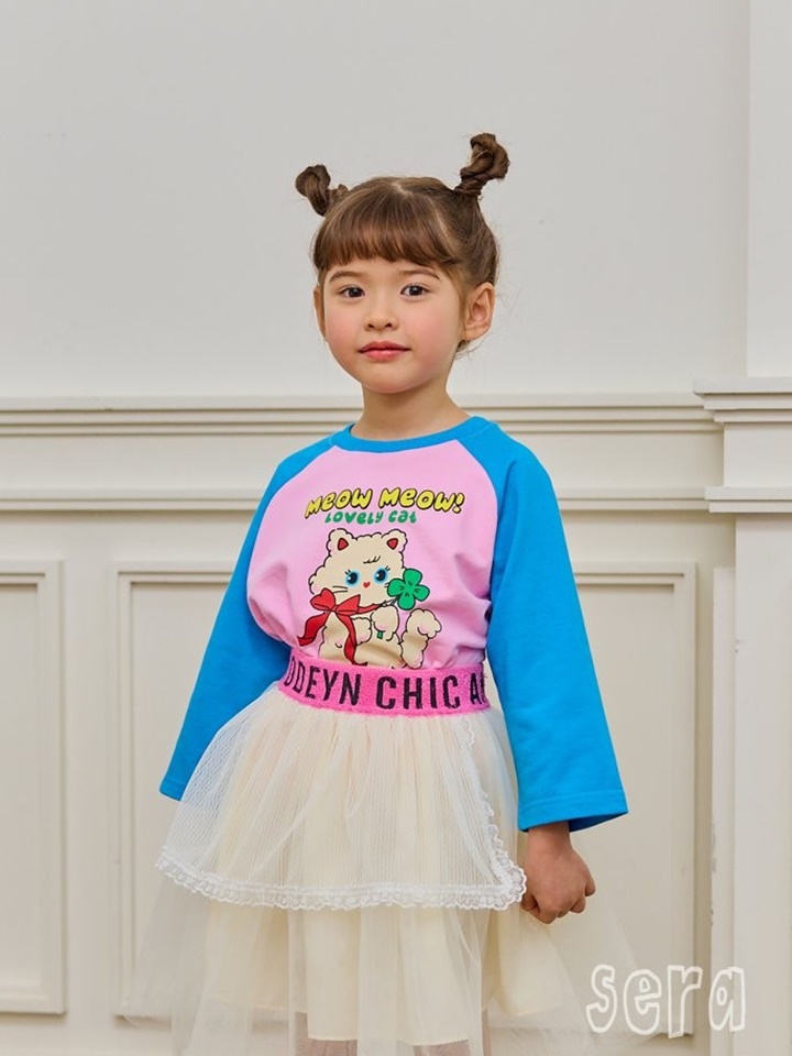 Cat Raglan Sweatshirt