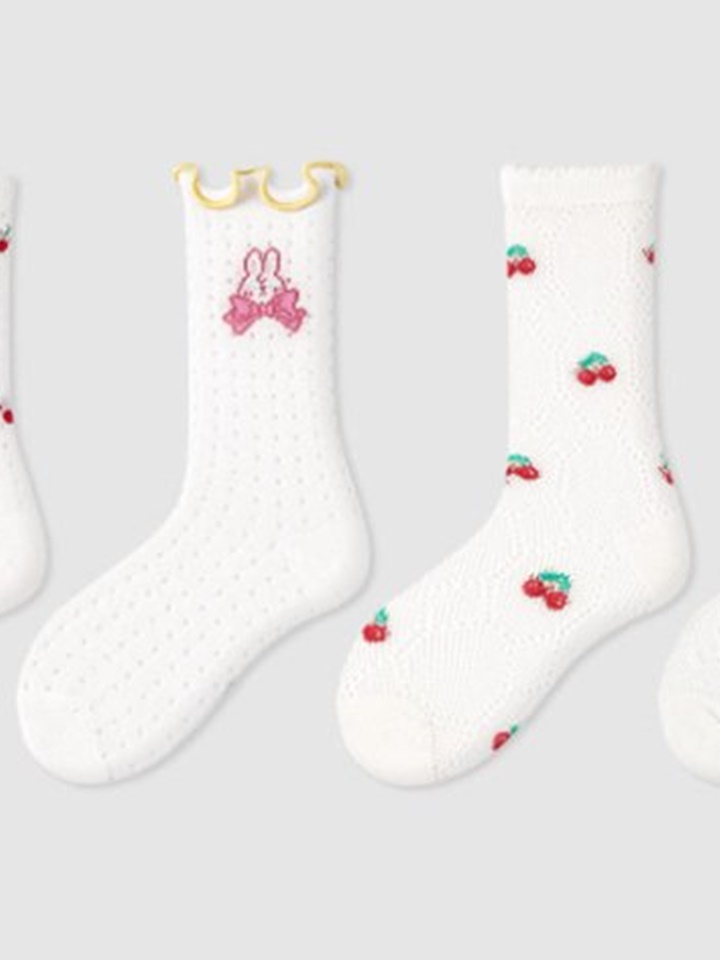661 Cherry Bear Socks