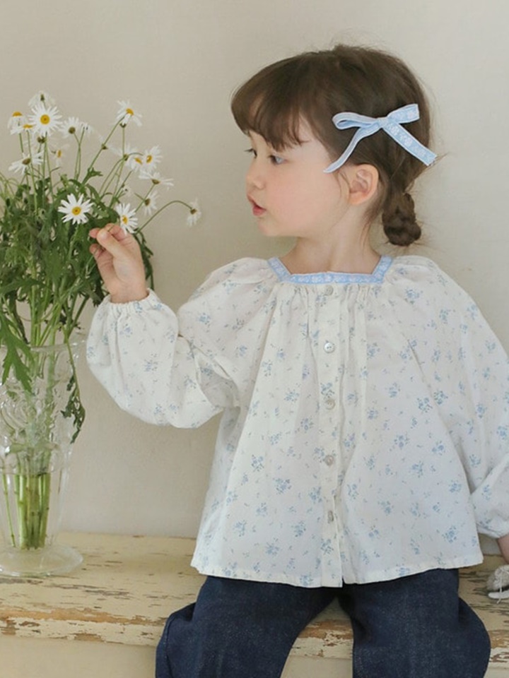 Giselle Blouse