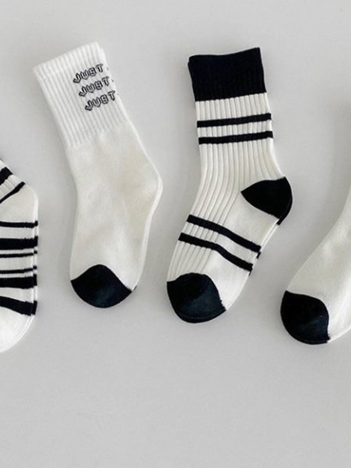 545 Just Socks