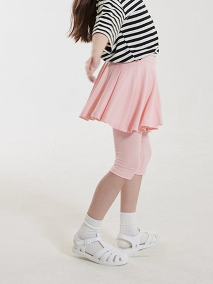 Three Quarter Skirt Leggings