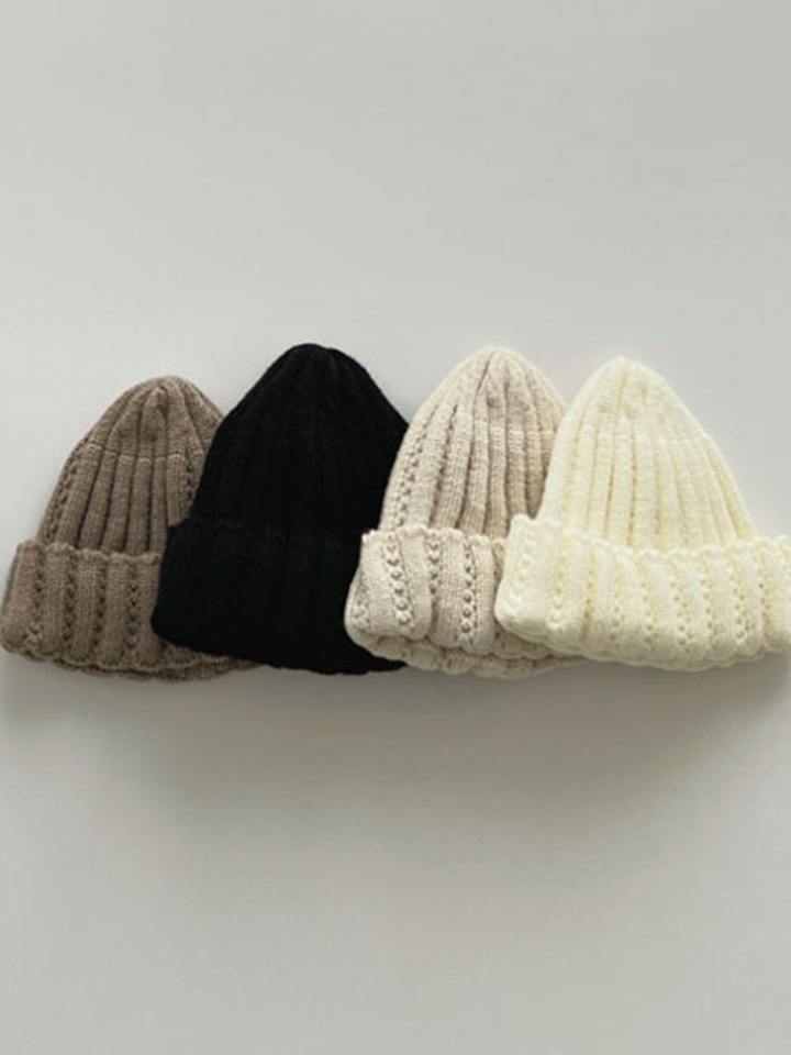 Triangle Rib Beanie
