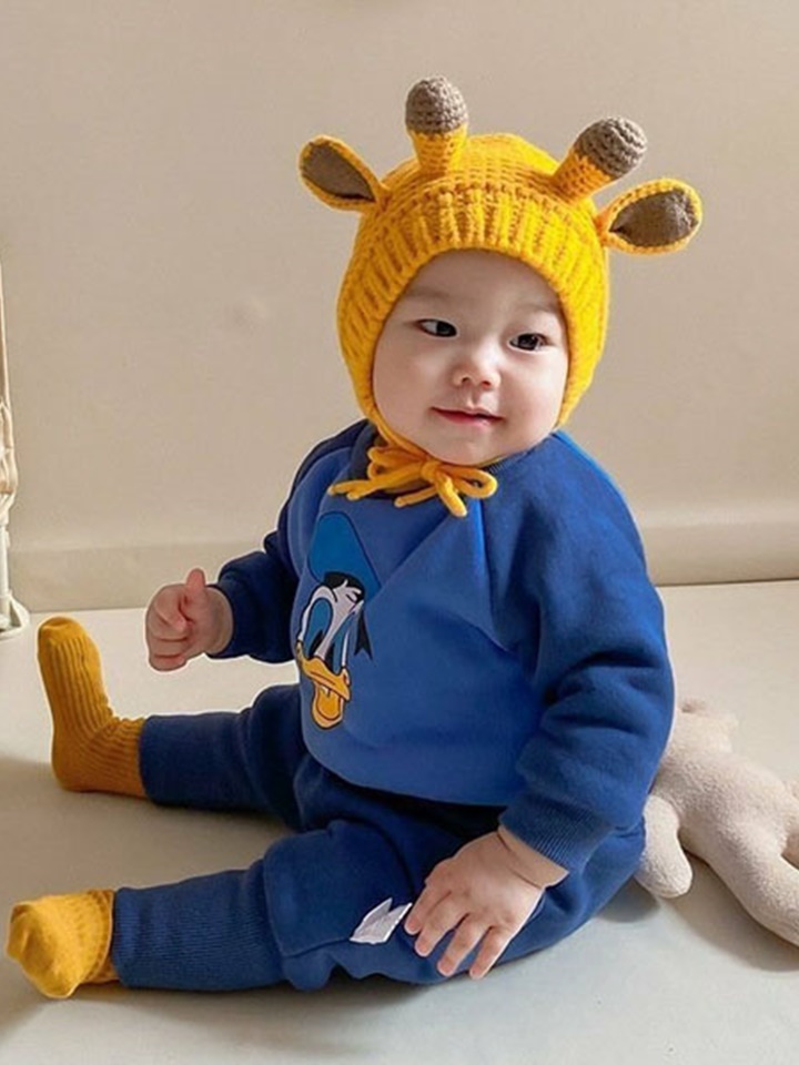 Giraffe Hat