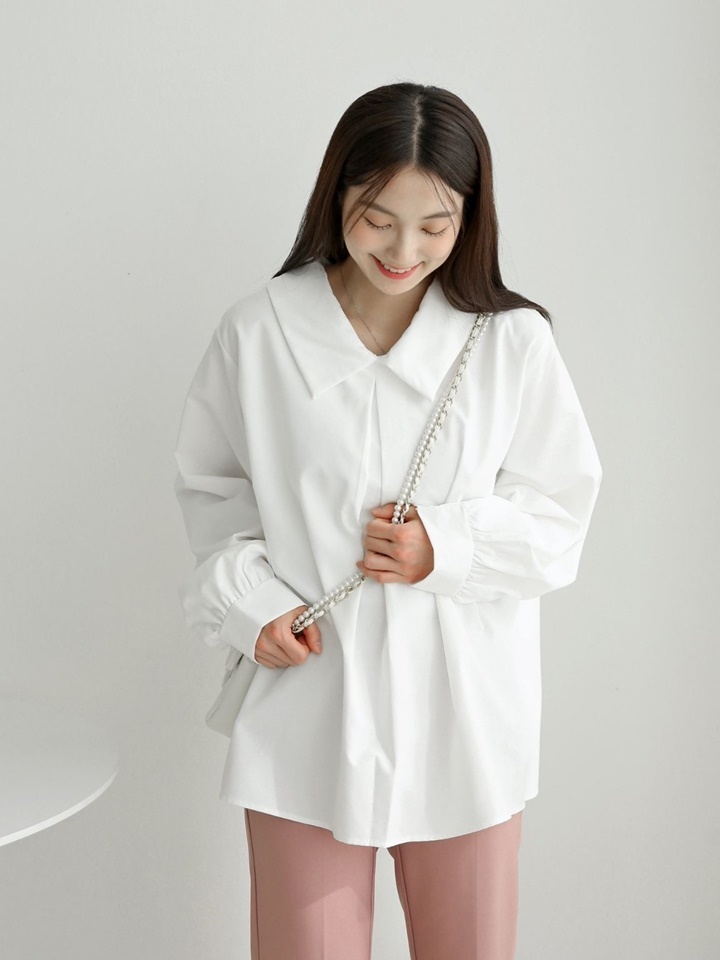 Collar Wintuck Blouse