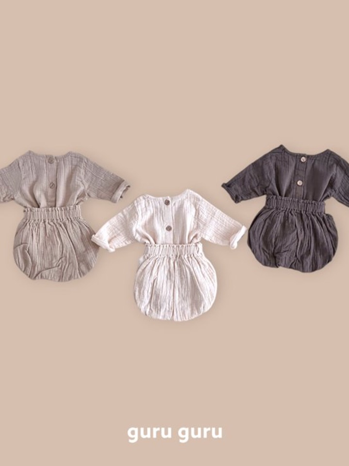 Yoru Top Bottom Set Yoru Top Bottom Set