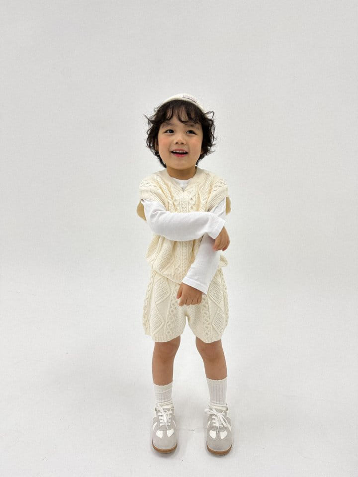 A-Market - Korean Children Fashion - #childofig - Dia Vest - 11