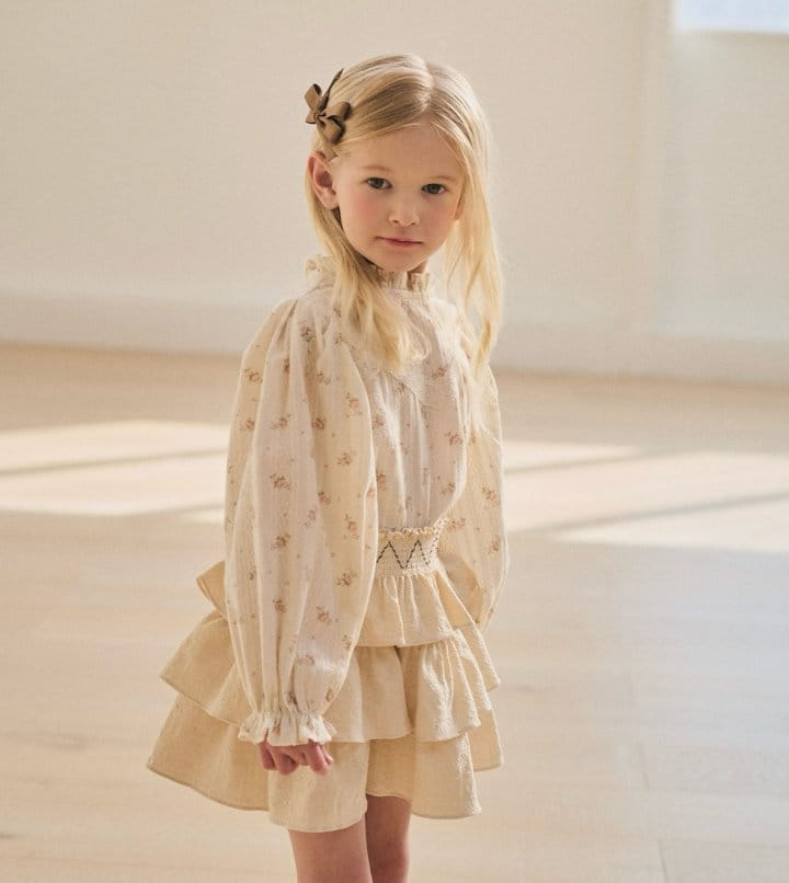 A-Market - Korean Children Fashion - #discoveringself - Flower Saffron Blouse - 2