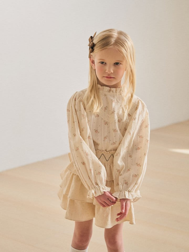 A-Market - Korean Children Fashion - #magicofchildhood - Flower Saffron Blouse - 9