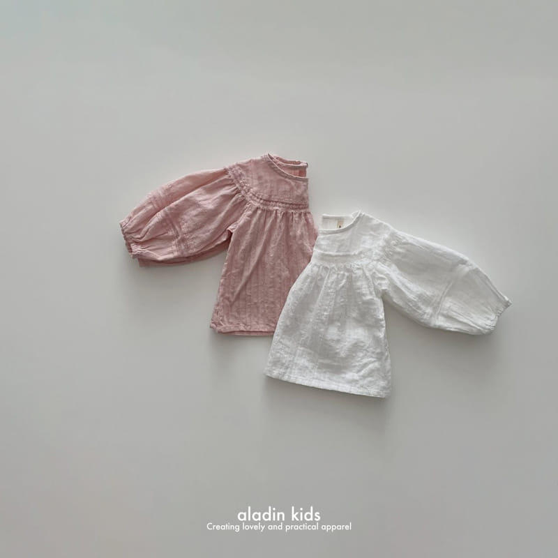 Aladin - Korean Children Fashion - #Kfashion4kids - Signature Lace Yoke Blouse - 3